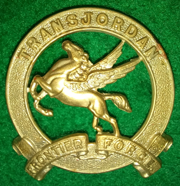 Singapore Volunteer Corps bi-metal Cap Badge circa 1928-42, J.R. Gaunt London 